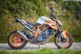 KTM 1290 Super Duke R - STREETFIGHTER
