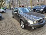 Mercedes-Benz Mercedes E 200 83.310km Schiebedach Rentne... - gebrauchte Mercedes-Benz E 200 aus dem Jahr 2007