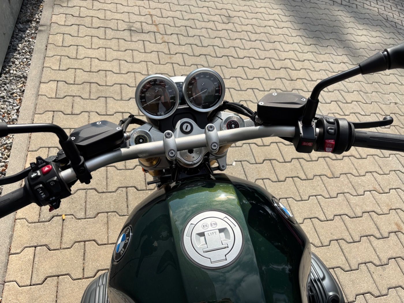 Fahrzeugabbildung BMW R 12 nine T