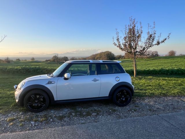 MINI Cooper S 50 Camden Cooper S 50 Camden