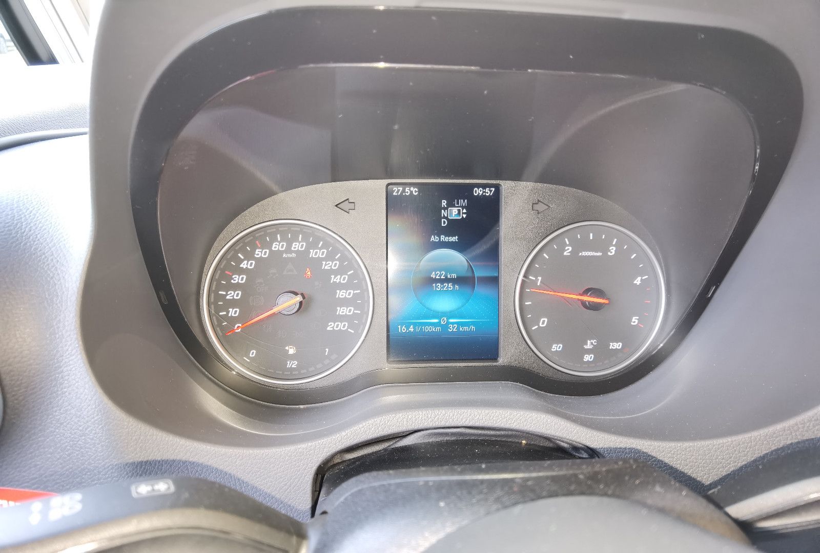 Fahrzeugabbildung Frankia I 7900 Plus Platin m. Heckhubbett