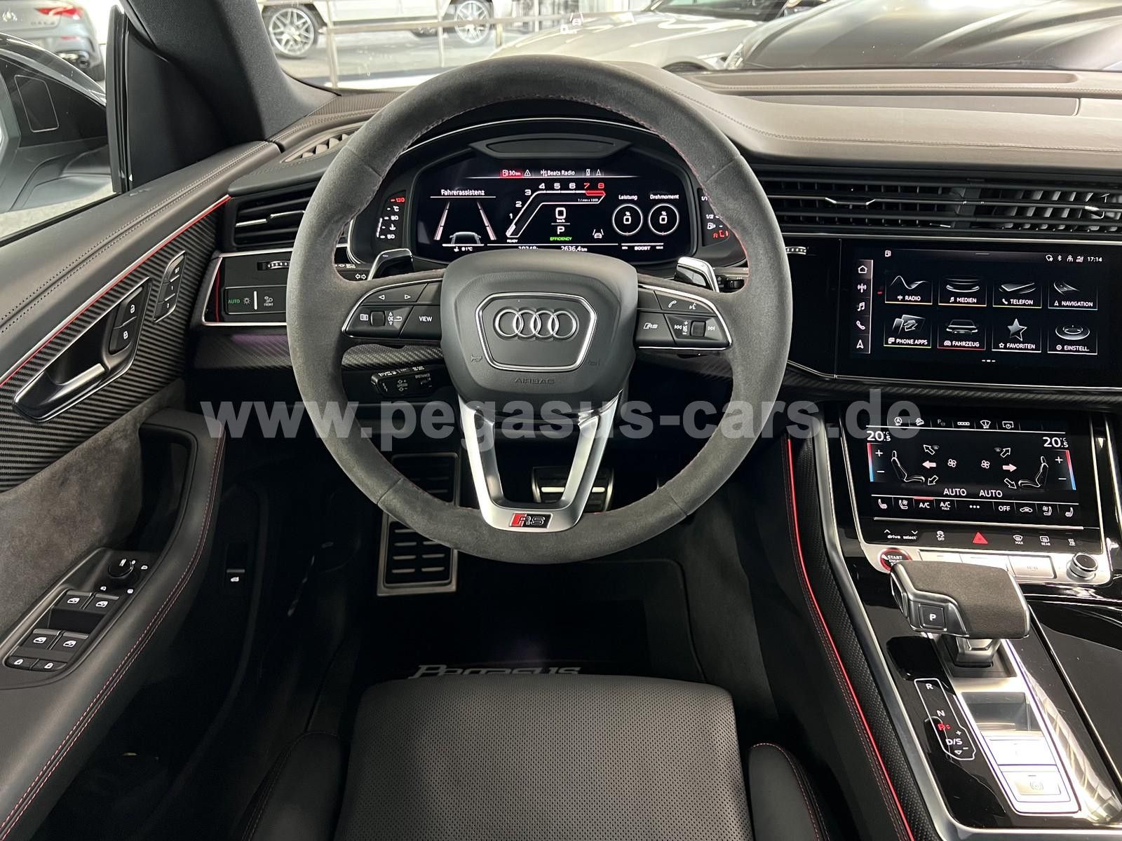 AUDI RSQ8 - 18