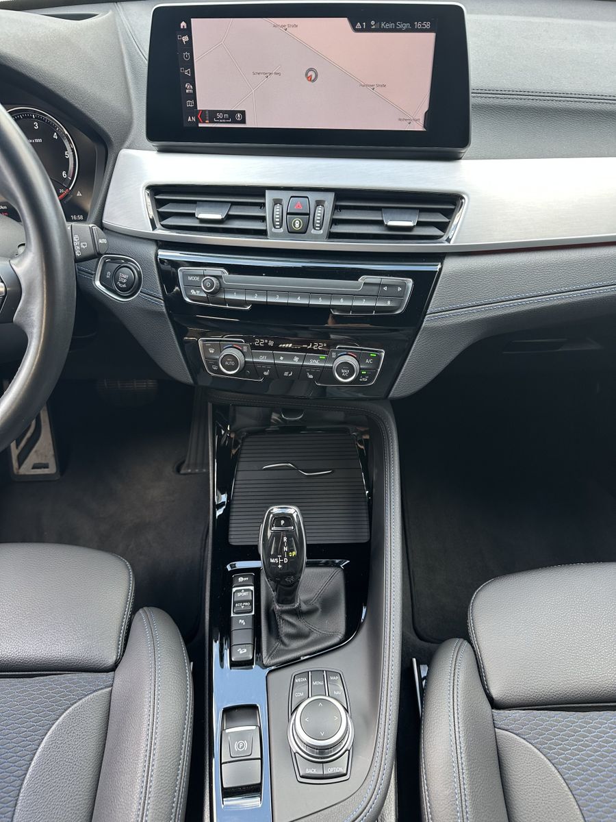 Fahrzeugabbildung BMW X1 xDrive25d M-Sport NAV+LED+AHK+ACC+KAMERA+HIFI