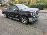 Andere Gmc Sierra 2018 eAssist 5.3 l V8 4x4 - Andere in Essen
