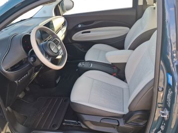 Fiat 500e La Prima 360+Kam.+KeyLess+LED+Navi+Pano