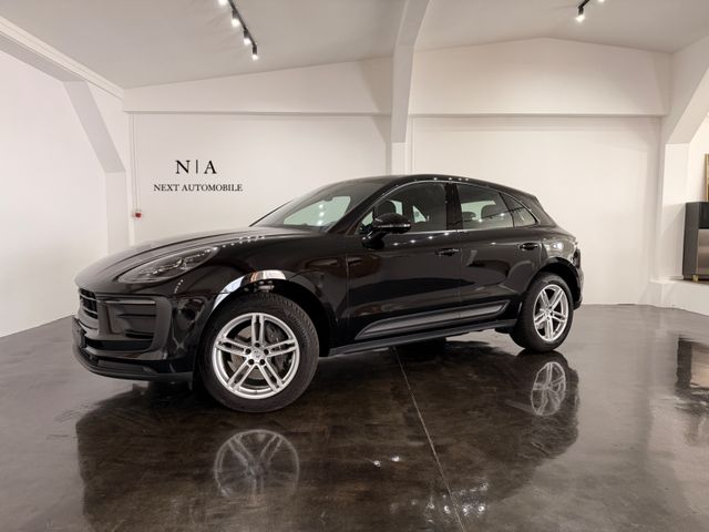 Porsche Macan 2.0 L Model 2023 DAB+