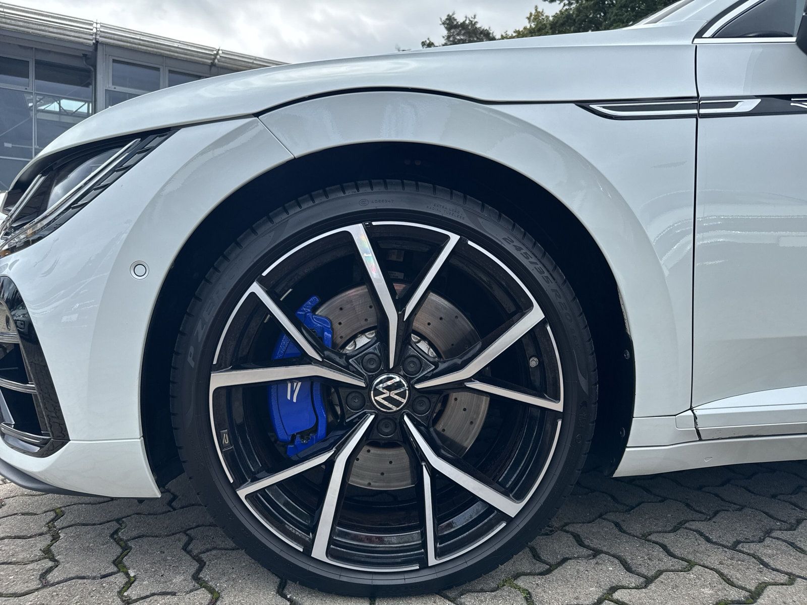 Arteon SB R TSi DSG PANO Leder Navi