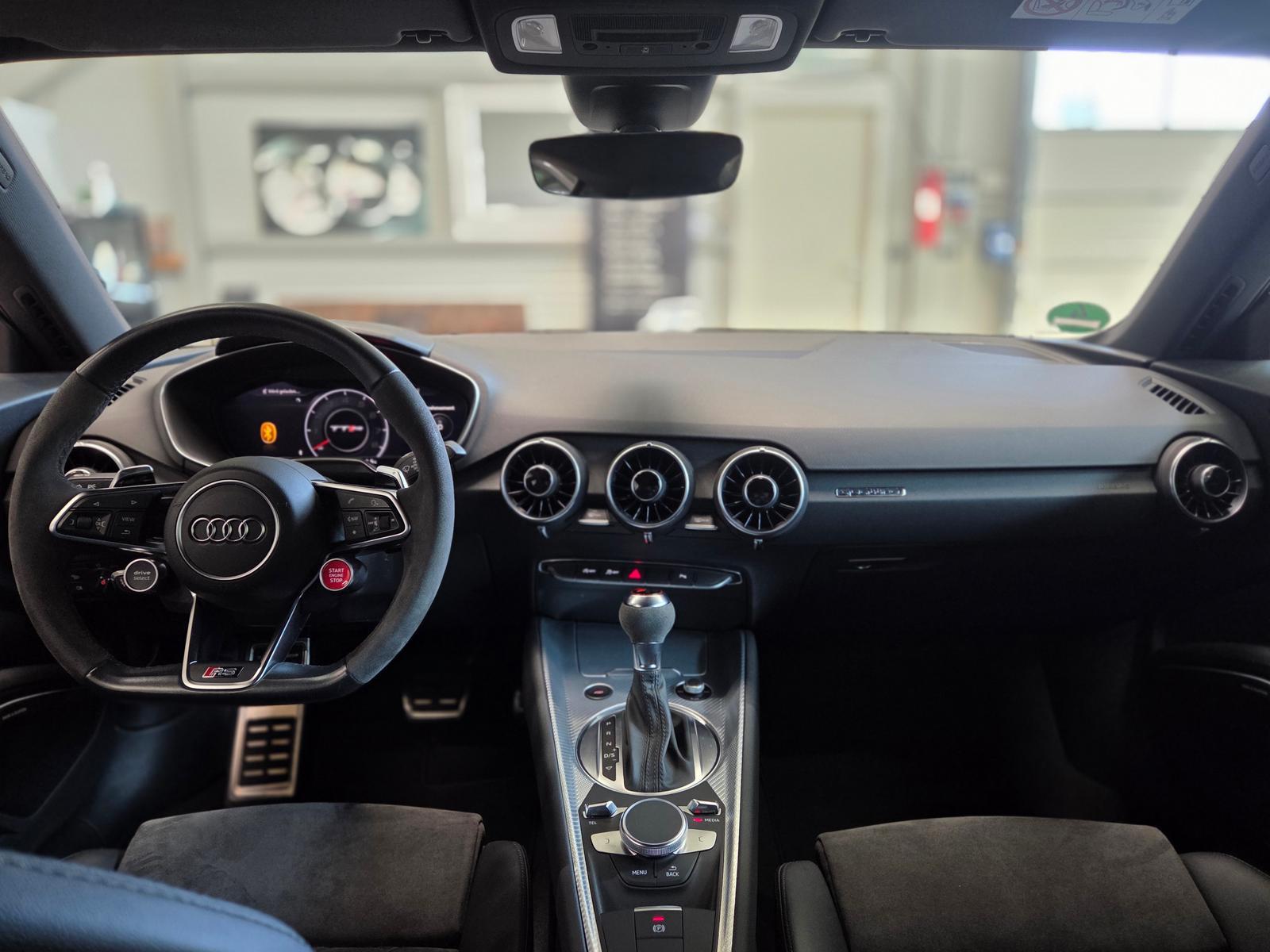 Audi TT RS/Bang-Olufsen/Rückfahrkamera/Sport-AGA/500€