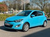 Hyundai i20 Trend Garantie*Automatik*Klima*Einparkhilfe* - Hyundai i20 in Aachen