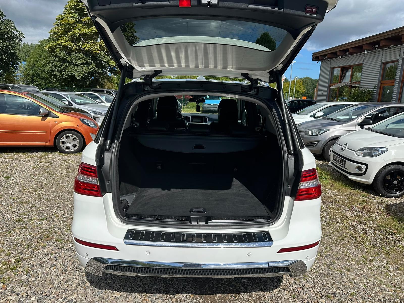 Mercedes-Benz ML ML 350 CDI BlueTec 4Matic