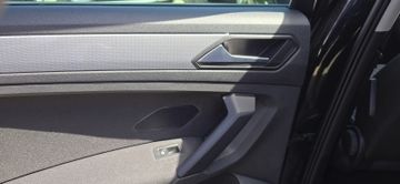 Volkswagen Tiguan - 11