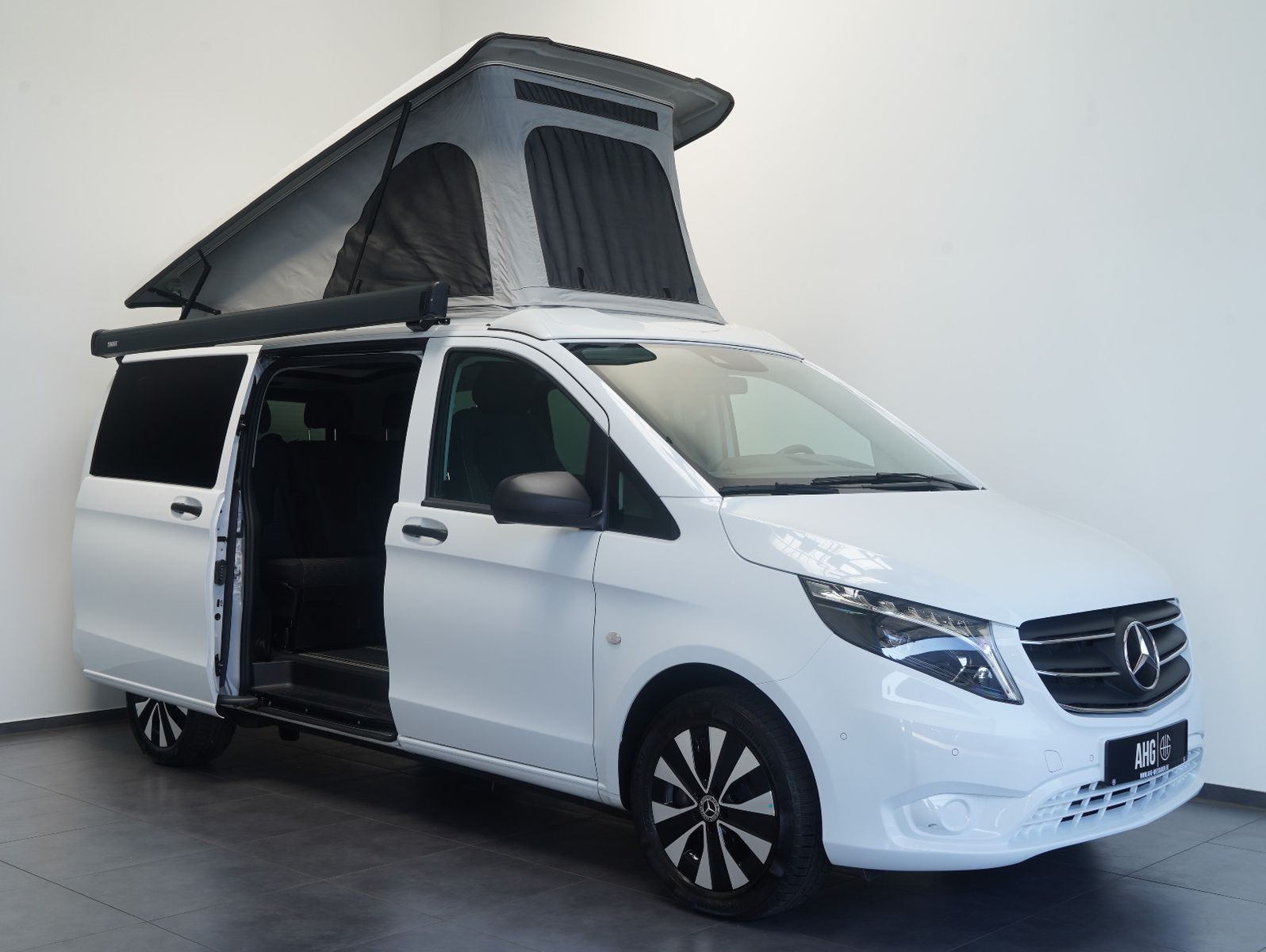 Fahrzeugabbildung Mercedes-Benz Vito Tourer 119 CDI Pro 4x4 lang PÖSSL VANSTAR