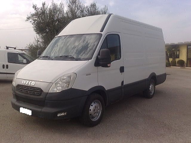 Iveco Daily 35s15 FURGONE DI SERIE - 2014