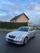 Mercedes-Benz Mercedes E-Klasse w211 220 CDI - Mercedes-Benz 220: Klasse W220