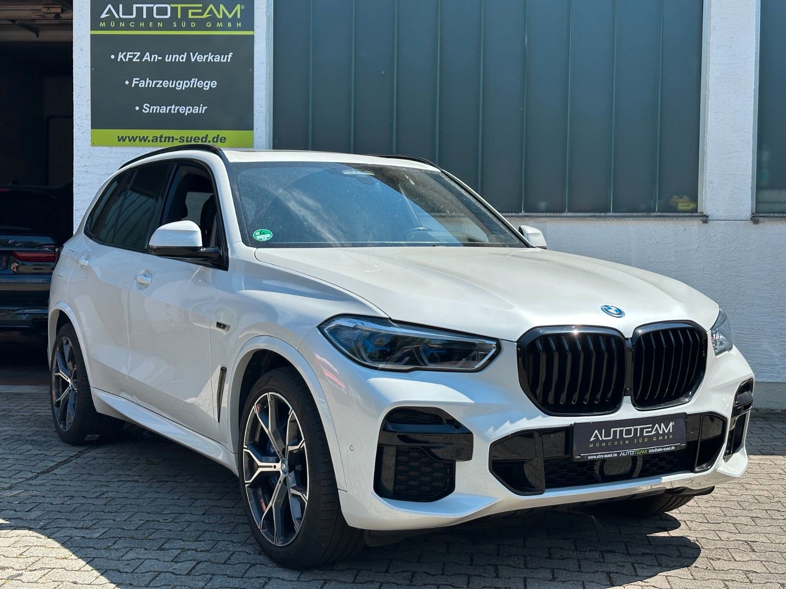 BMW X5 45e M Sport 2 Achs Panorama AHK ACC