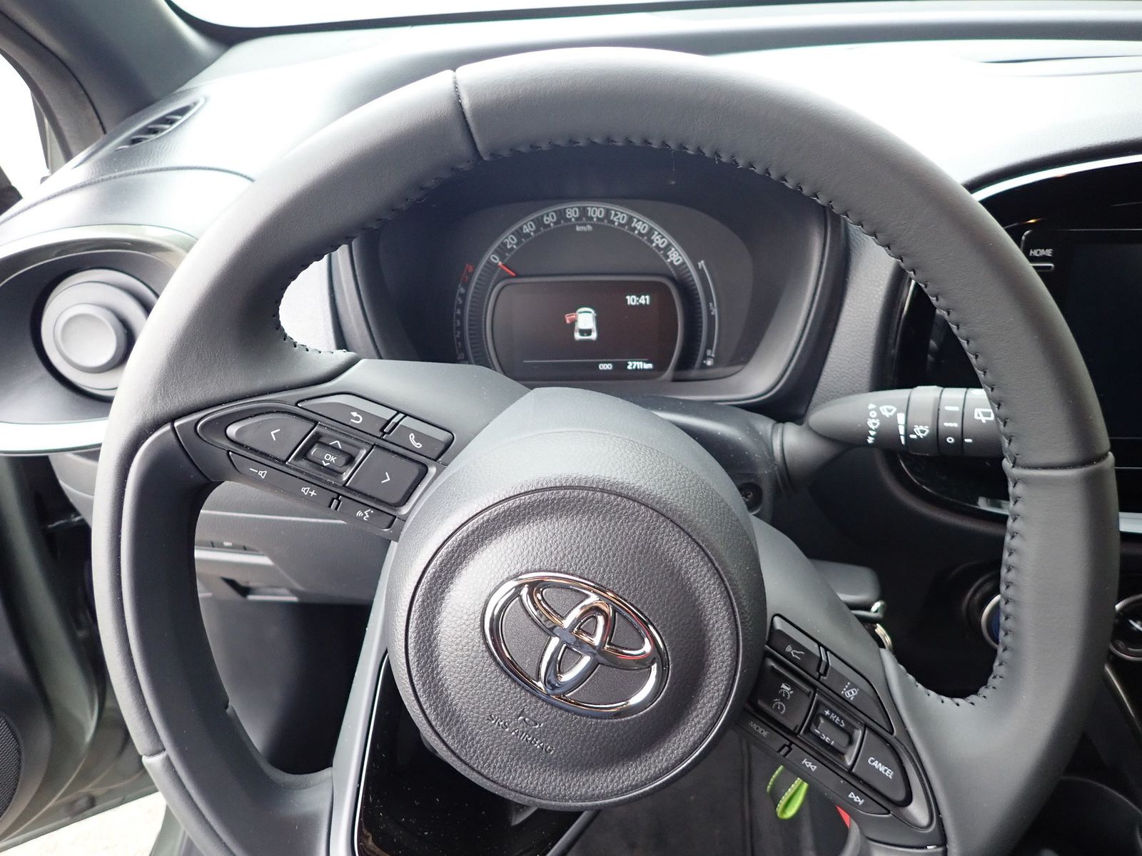 Fahrzeugabbildung Toyota Aygo X Pulse Autom.