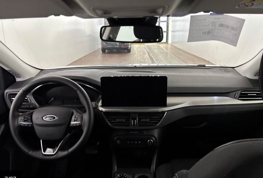 Fahrzeugabbildung Ford Focus Turnier 1.5D TITANIUM NAVI/LED/KAMERA/SHZ