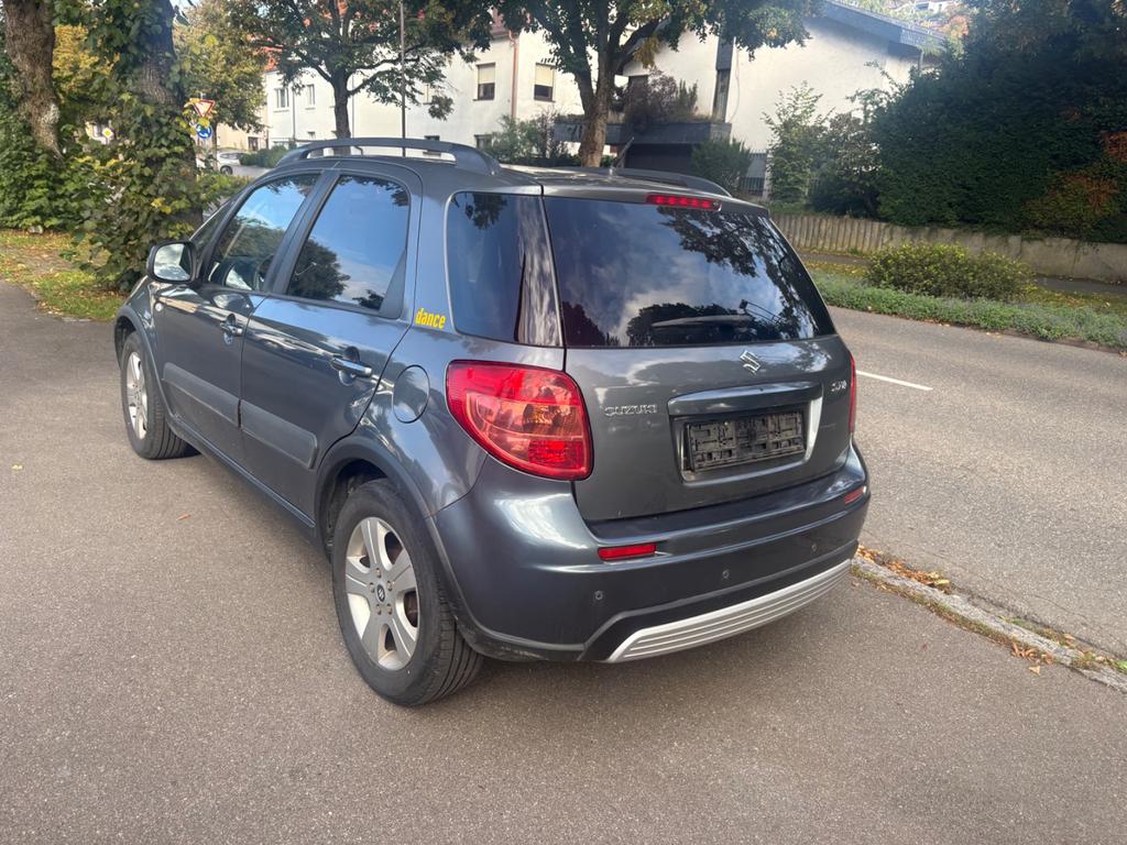 Suzuki SX4