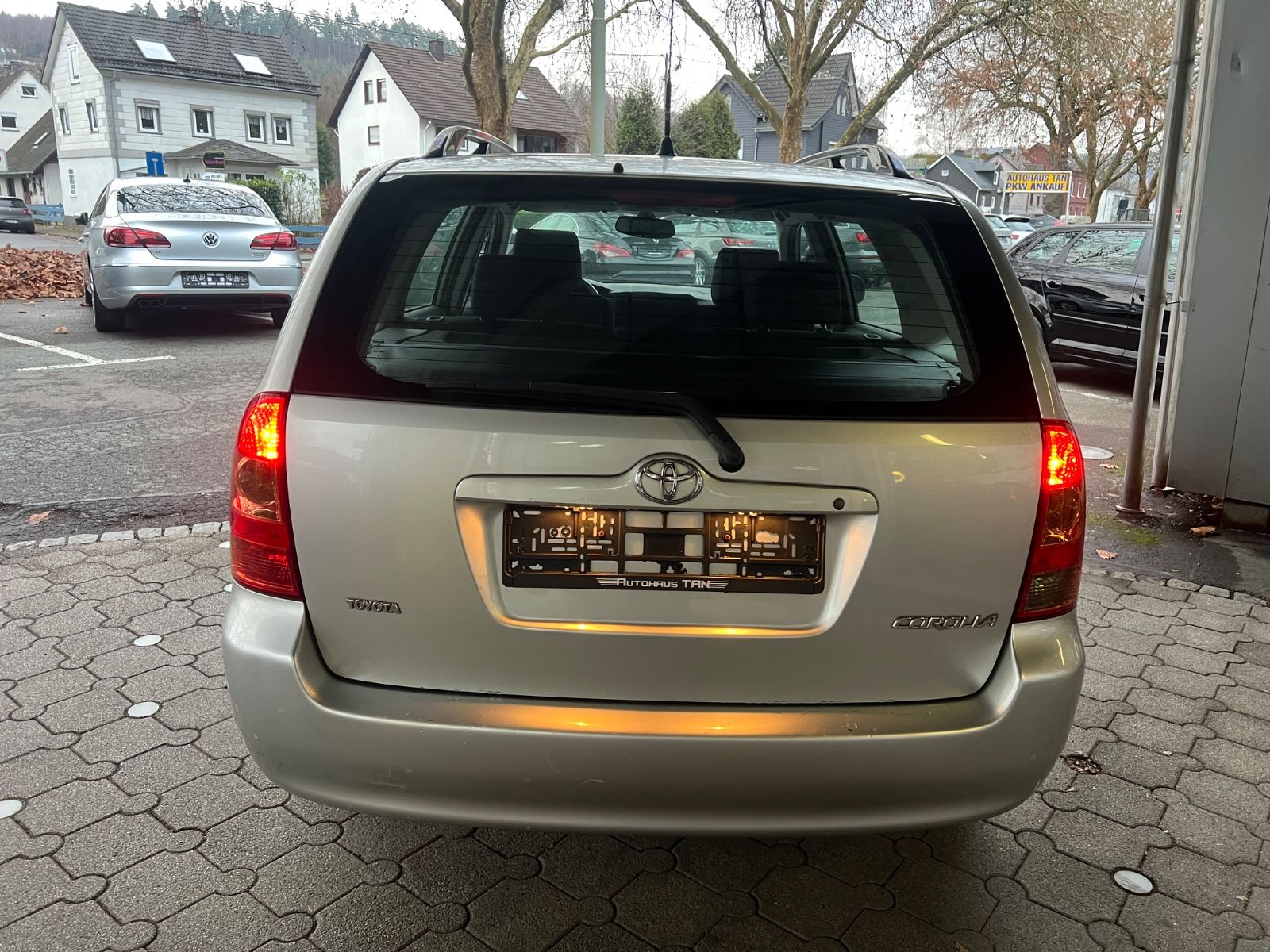 Fahrzeugabbildung Toyota Corolla Kombi 1.6 Sol * KLIMAAUTOMATIK *