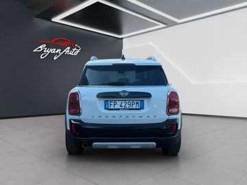 MINI One D Countryman - 3