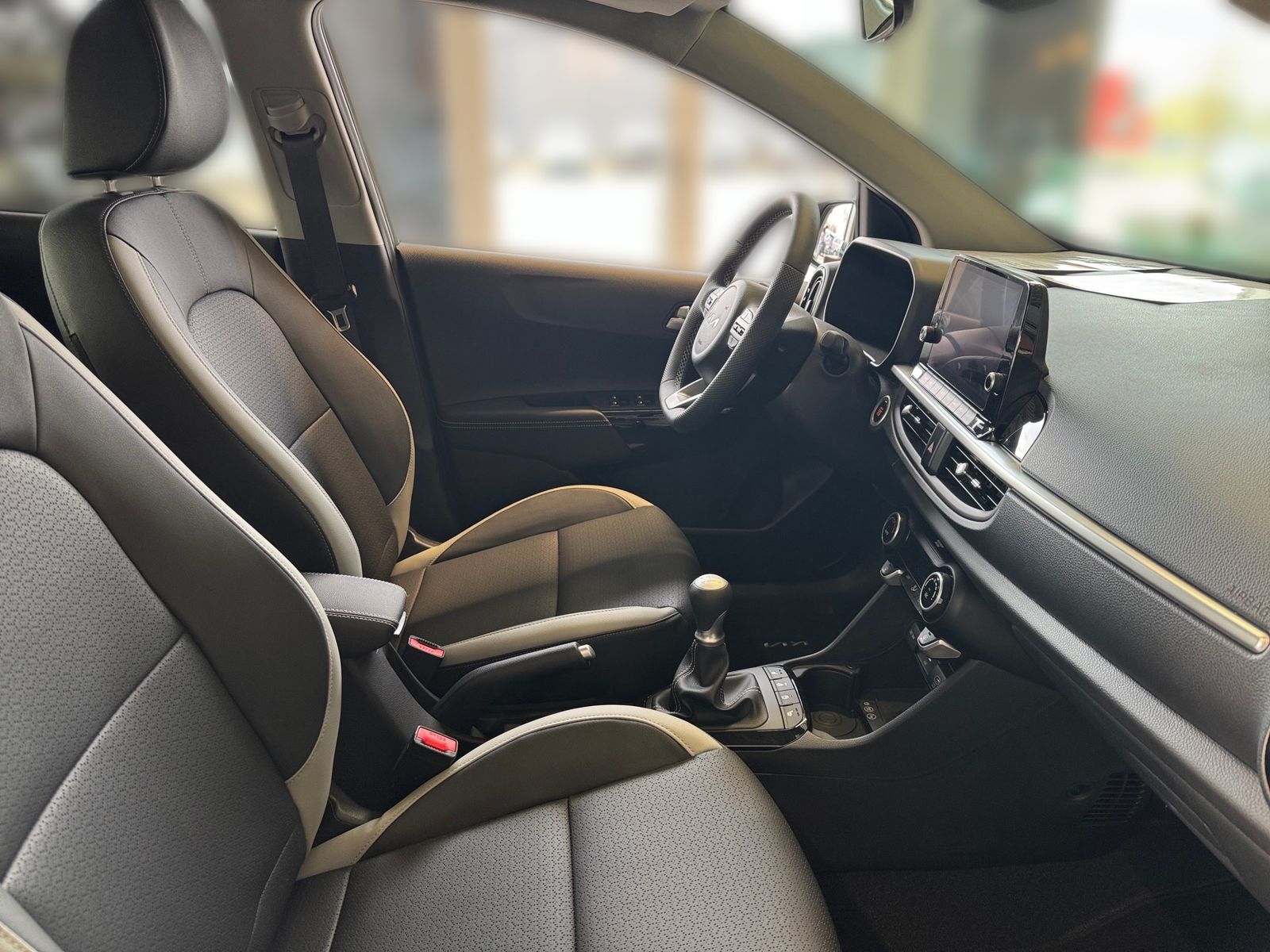 Fahrzeugabbildung Kia PICANTO PE2 1.2 MT GT-LINE LAUNCH