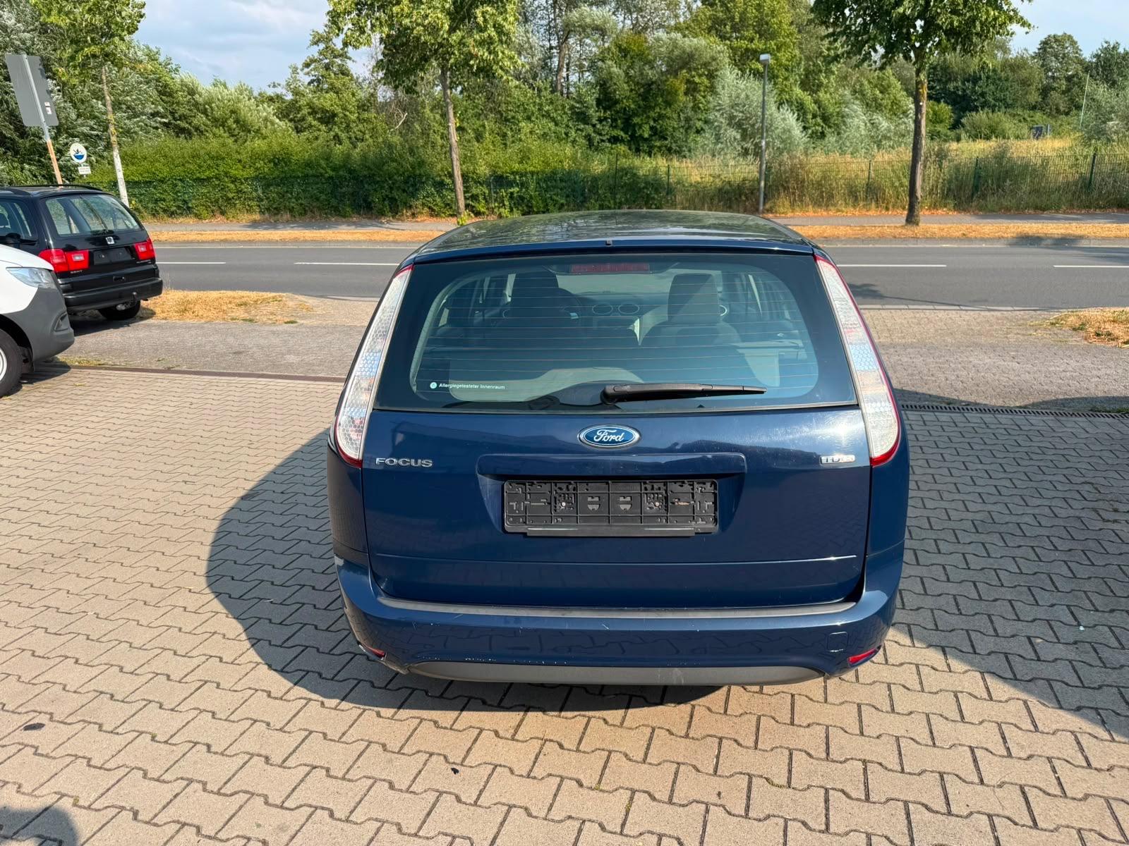 Ford Focus 2009 — photo 5