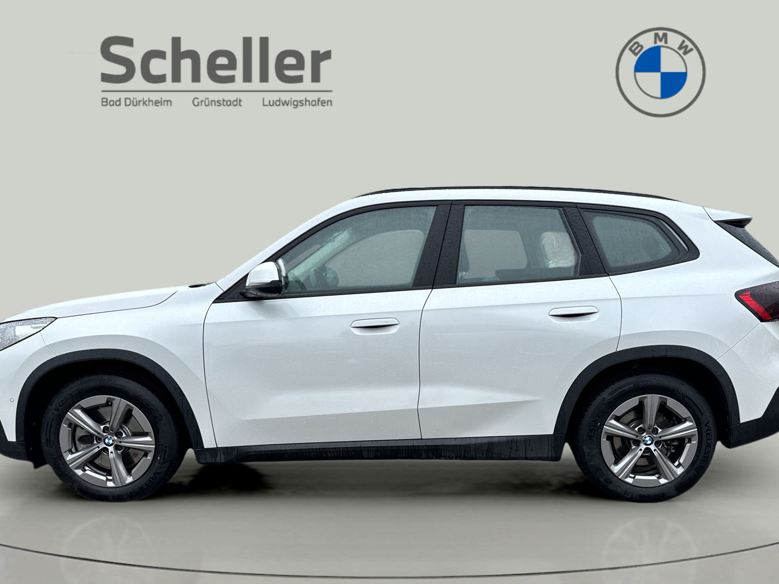 BMW X1 xDrive23d Harman Kardon LED Komfortzg. Shz foto 5