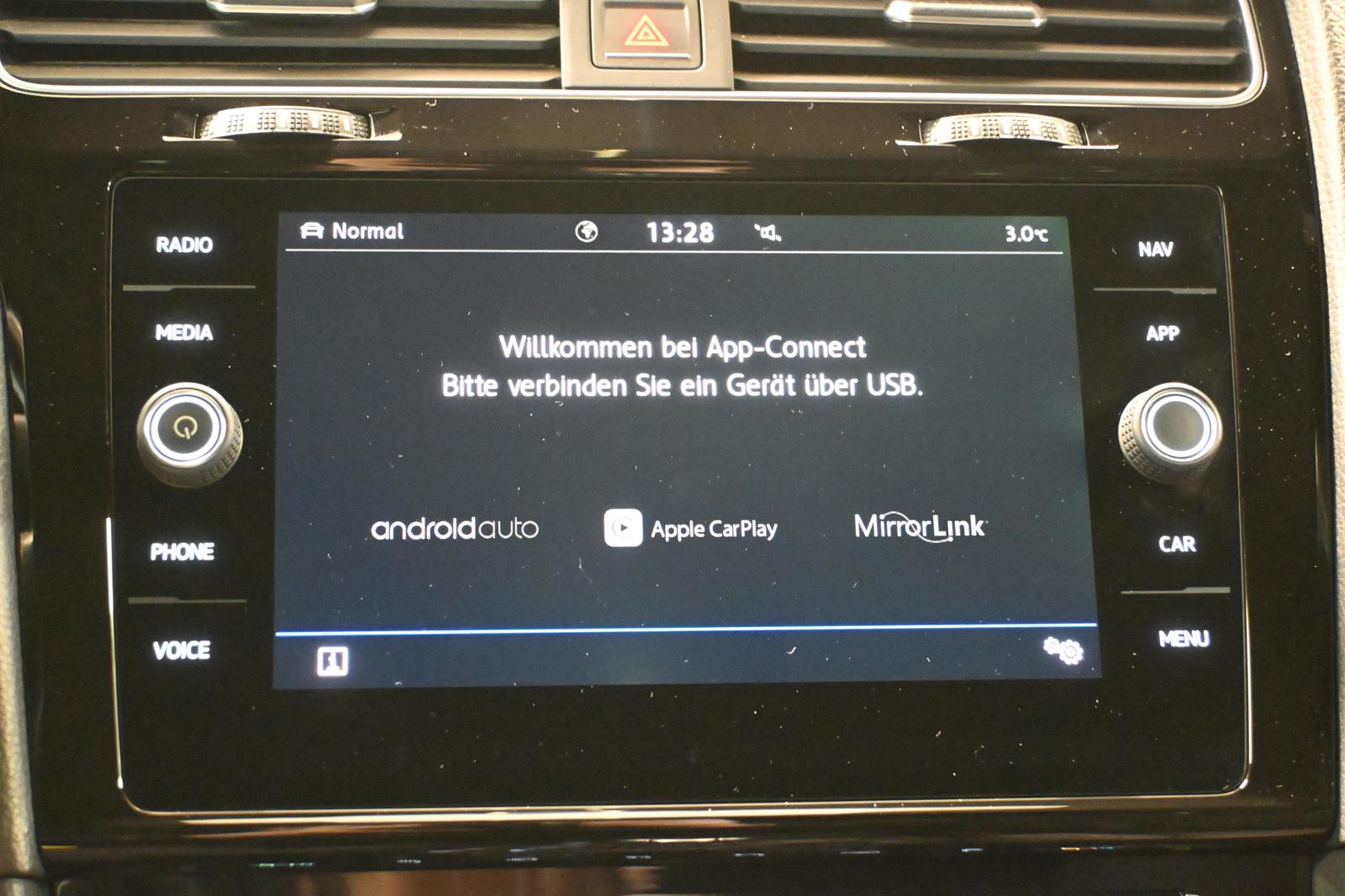 Volkswagen Golf 7 R 4M *MATRIX*DYNAUDIO*DCC*VIRTUAL*ACC*SHZ