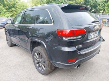 Jeep Grand Cherokee - 5