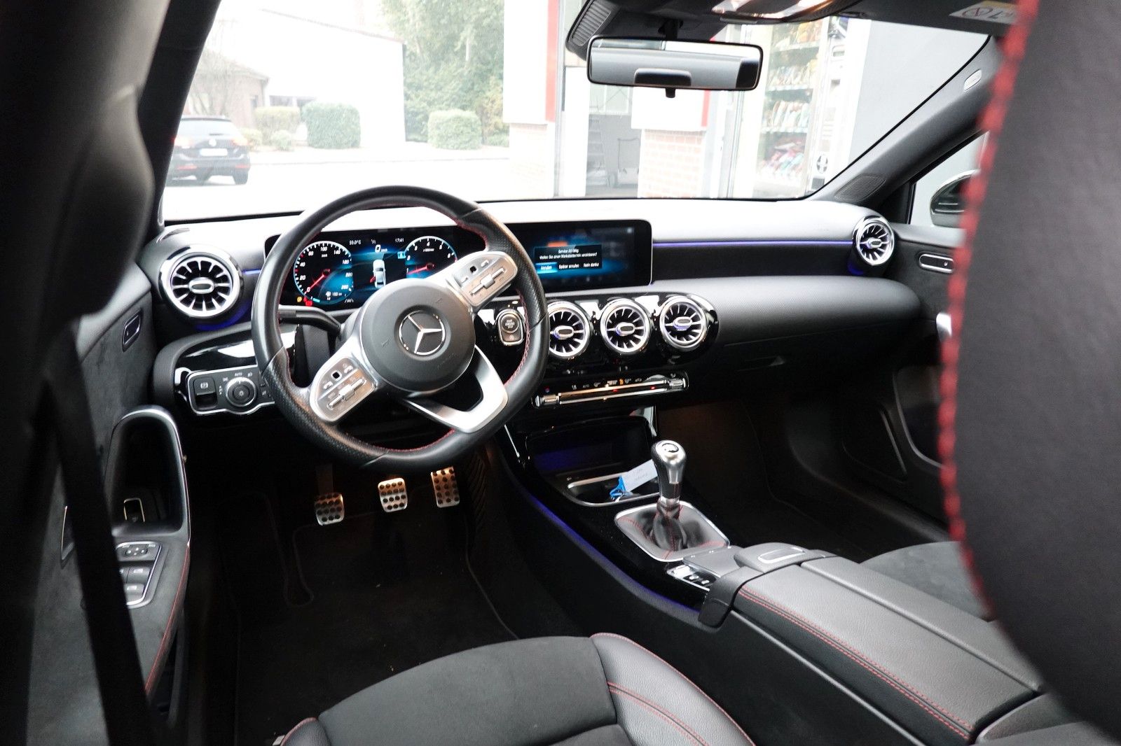 Fahrzeugabbildung Mercedes-Benz A 200 AMG -Klasse Lim. A 200