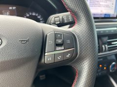 Fahrzeugabbildung Ford Focus Turnier 1.5 EcoBlue ST-Line Temp SHZ Navi