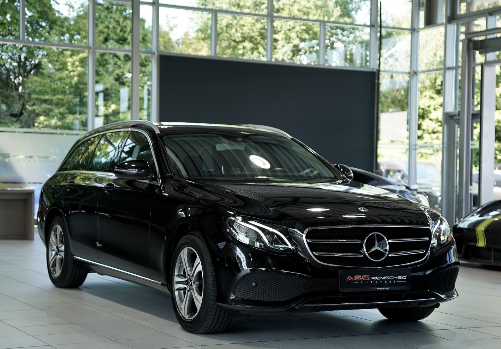 Mercedes Benz E 220