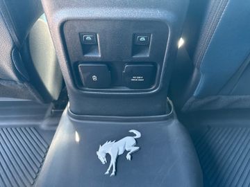 Ford Bronco - 12