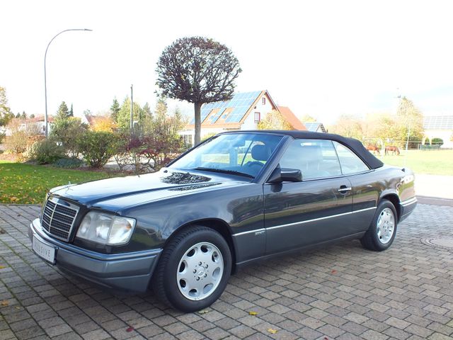 Mercedes-Benz E 220 Cabrio - in makellosem Zustand aus 2. Hand