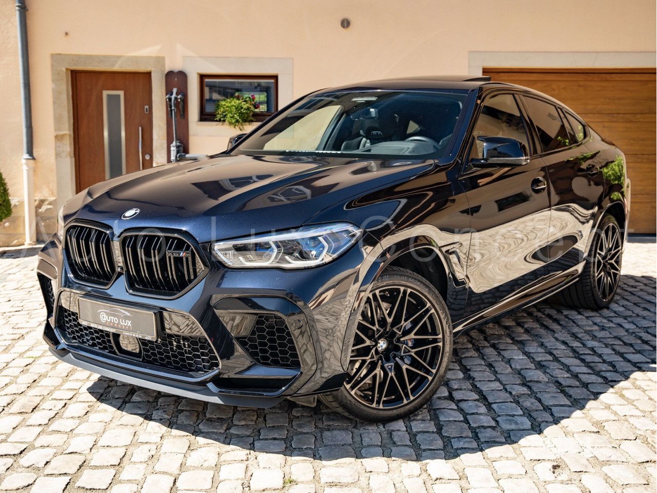 BMW X6 M Competition/SoftClose/AHK/Sitzbelüft/Carbon