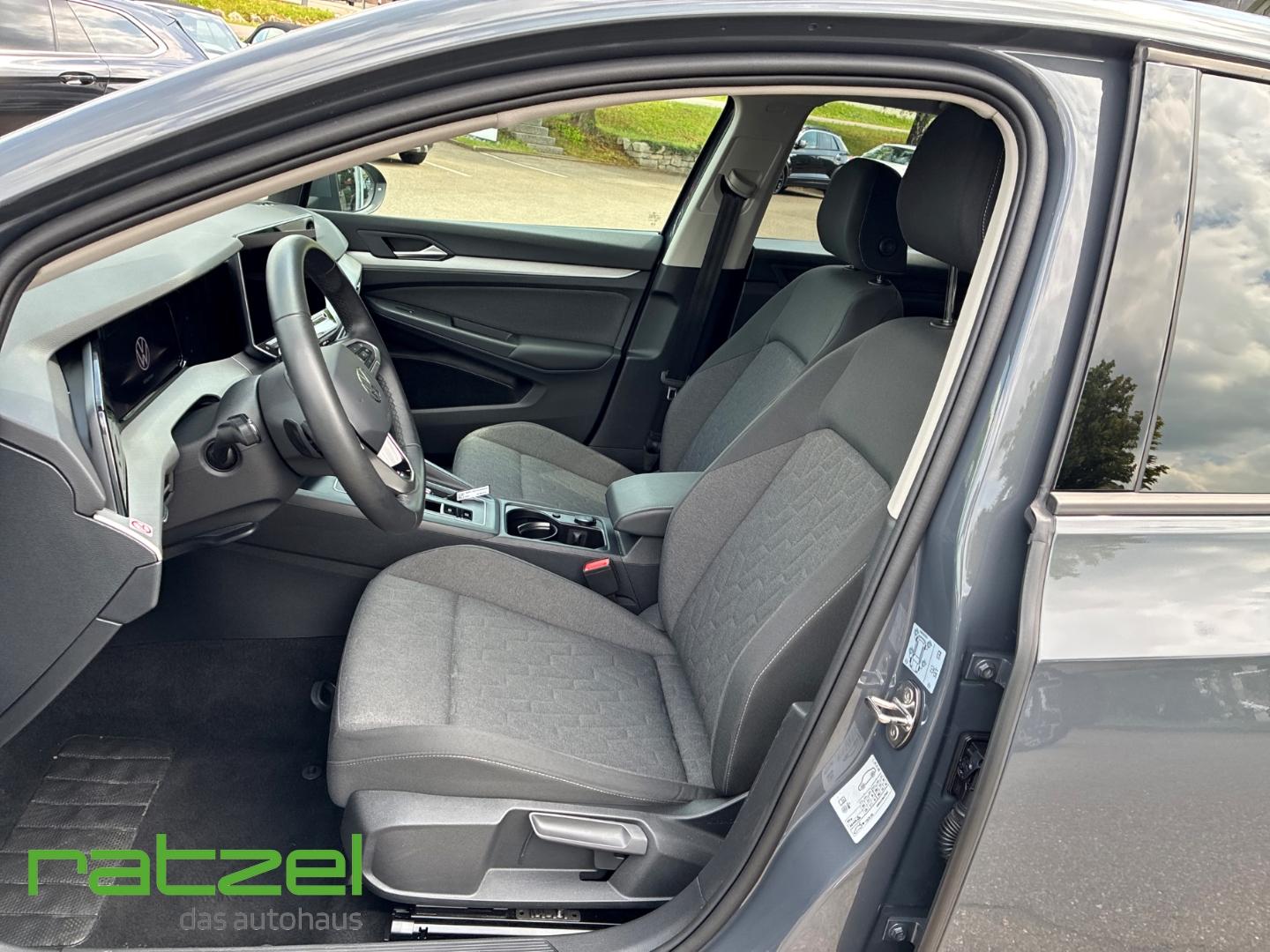 Volkswagen Golf 1.5 VIII Life DSG Digitales Cockpit LED ACC, миниатюра 7