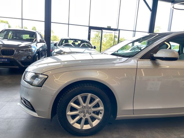 Audi A4 Lim. Ambiente *Xenon*Navi*Standheizung*