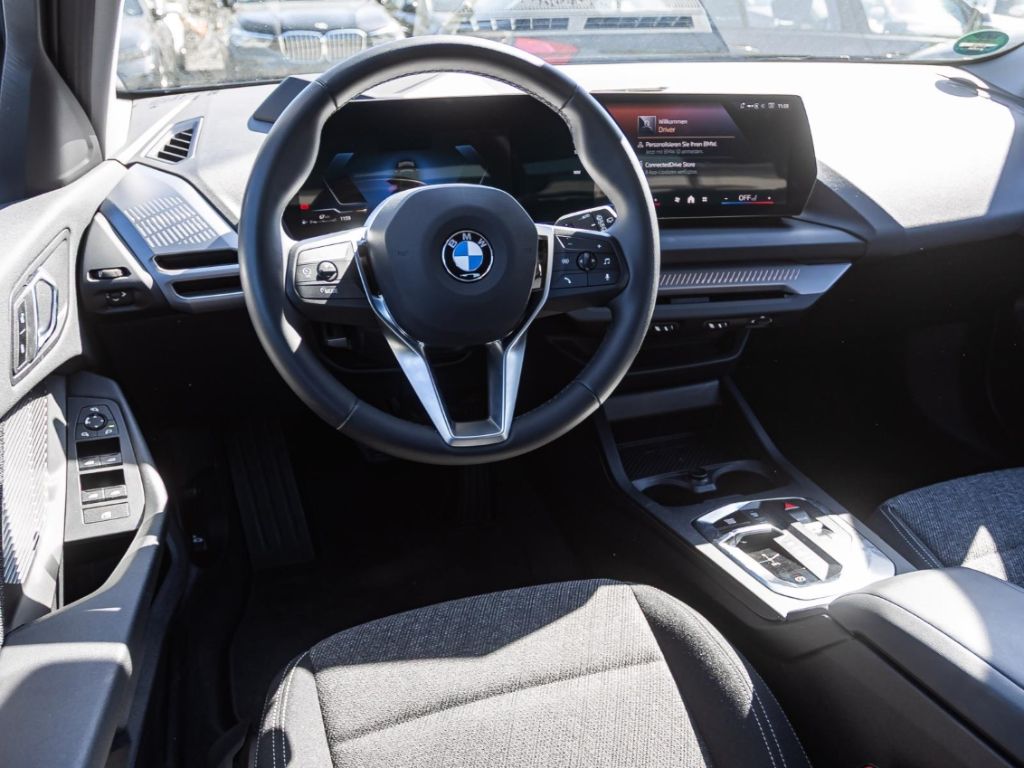 BMW 118 - Bild 12
