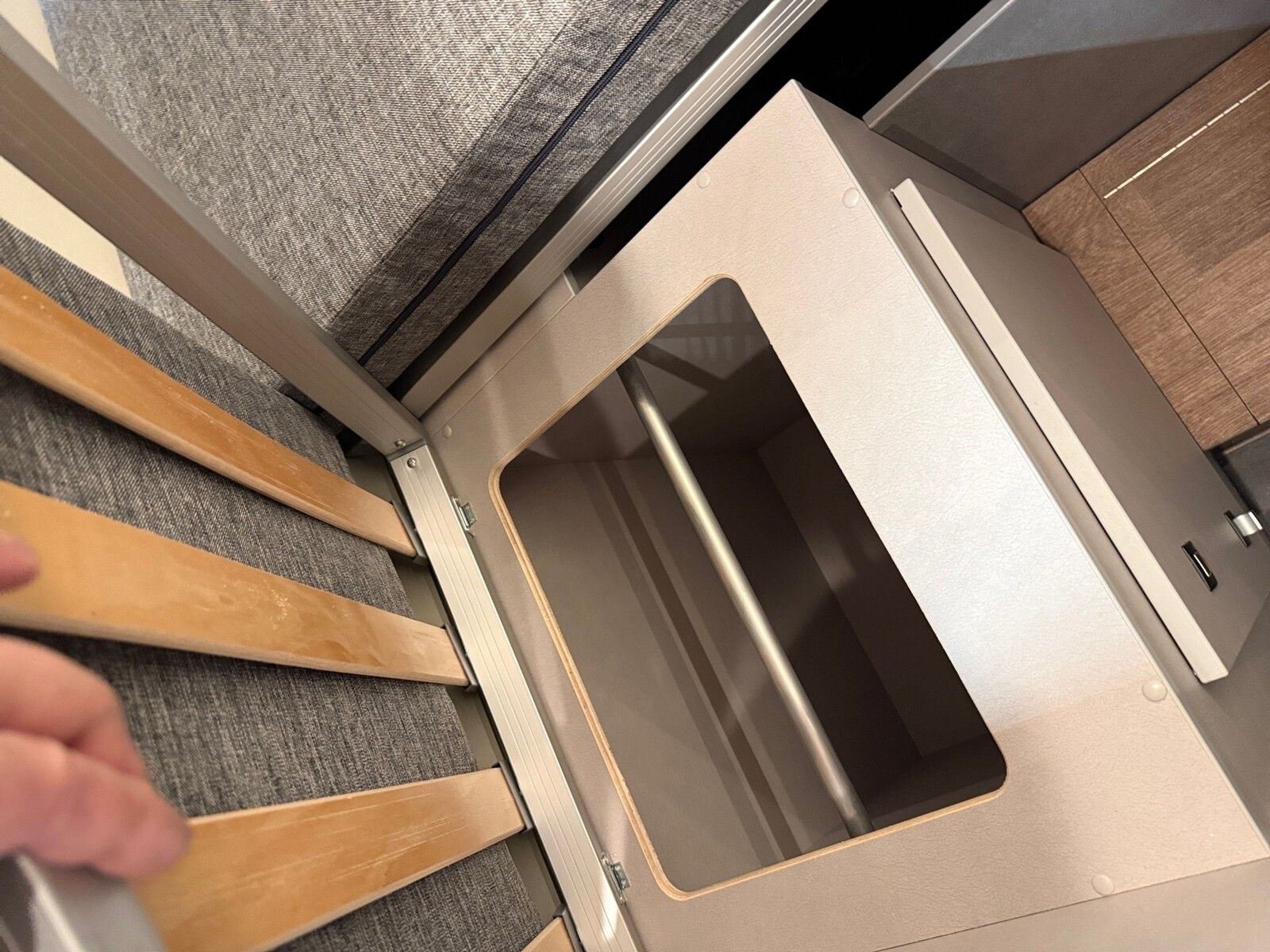 Fahrzeugabbildung Pössl Summit Shine 600 LR Citroen Markise,Solar,Autom.