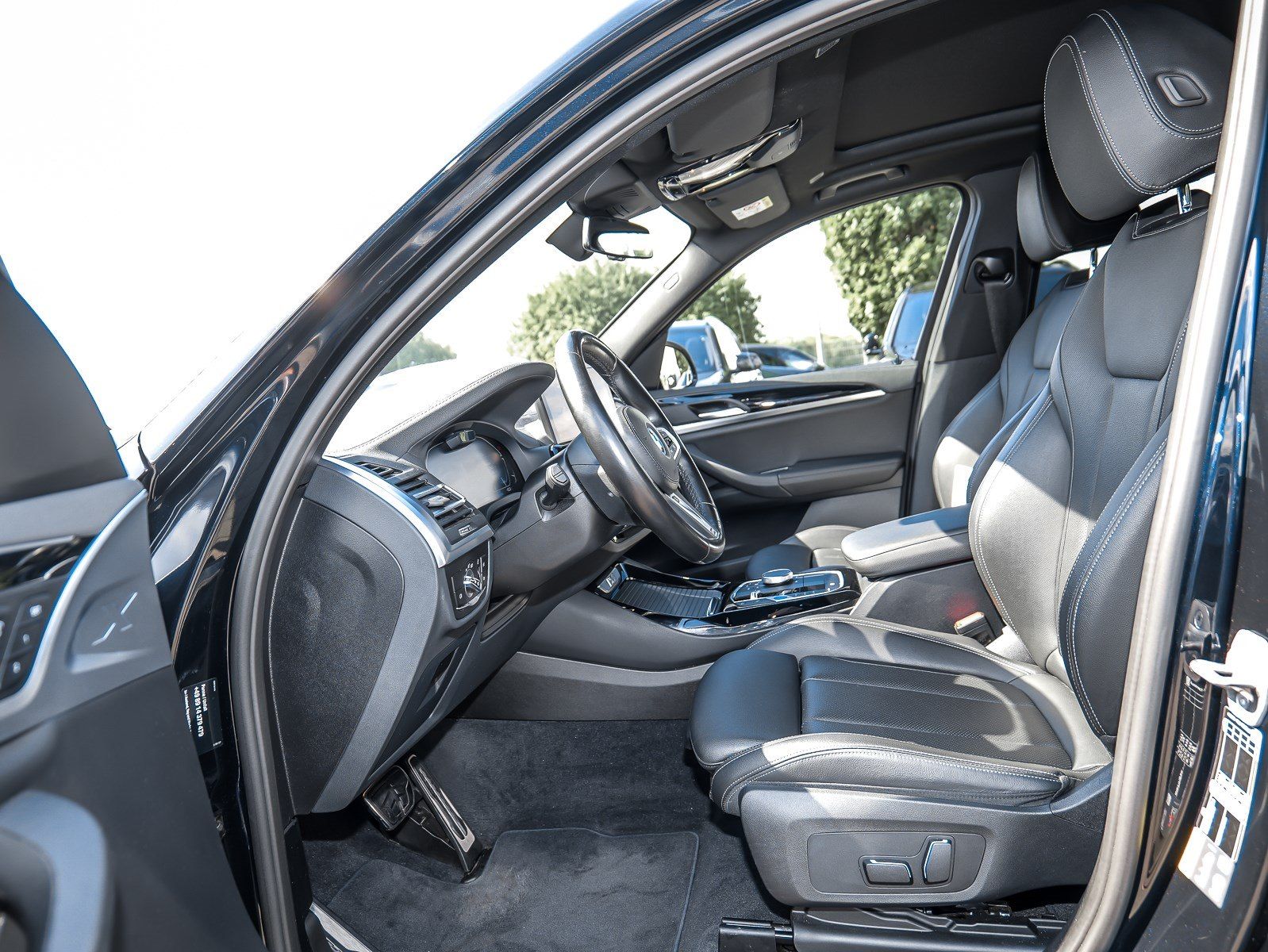 BMW iX3 M Sport PANO ACC RFK NAVI Standh. foto 5