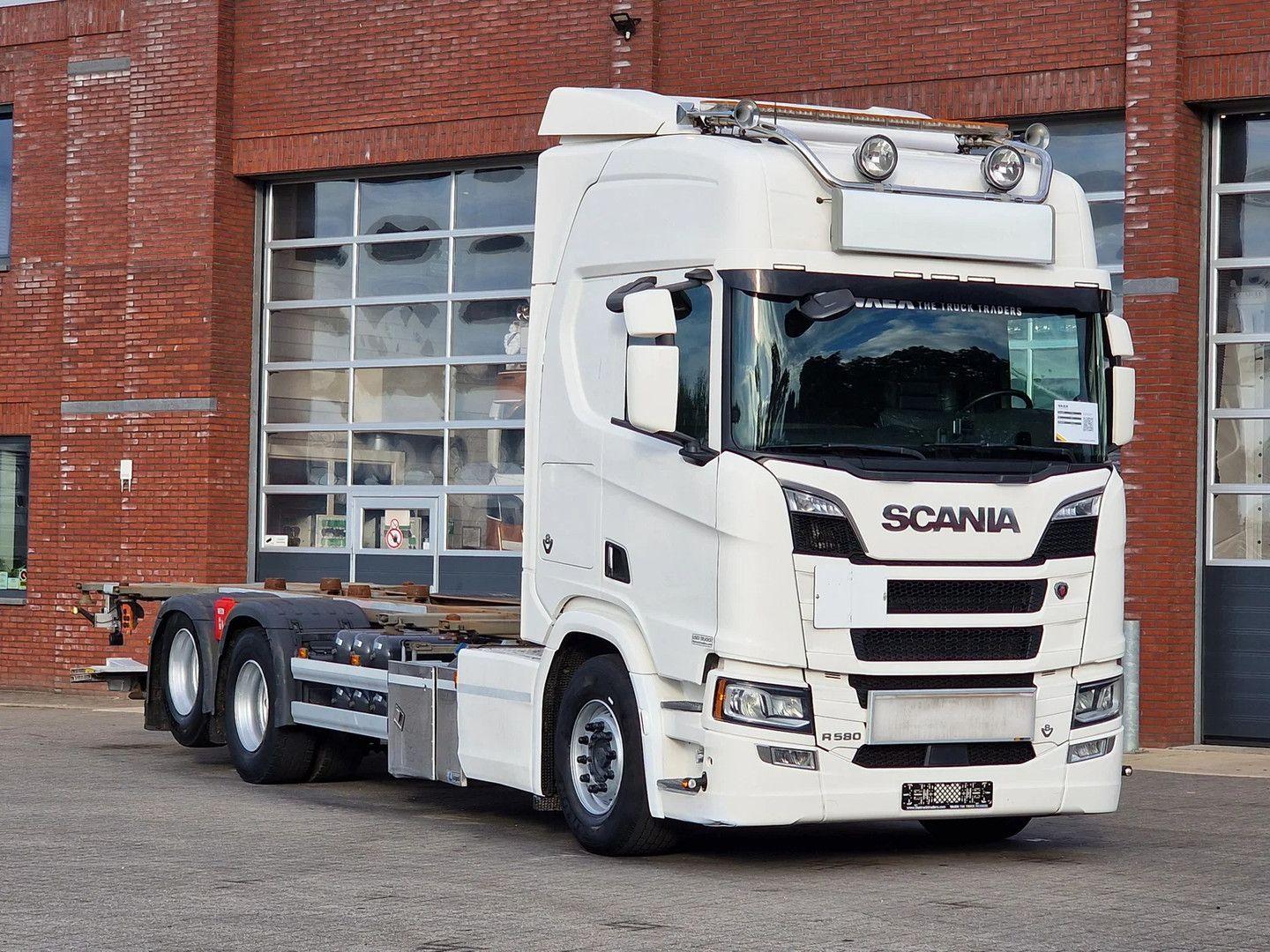 Scania R580 V8 NGS Highline 6x2 - BDF - Retarder - Full