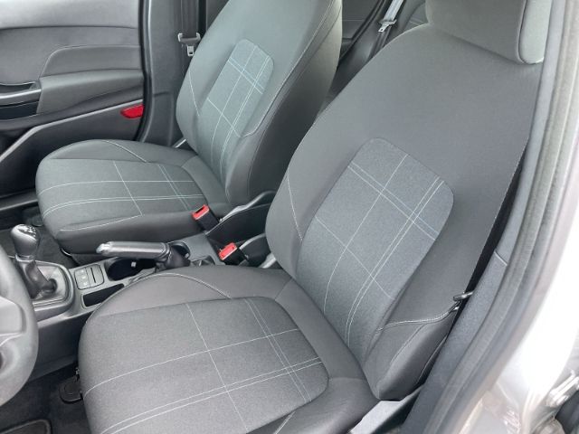 Fahrzeugabbildung Ford Fiesta 1.1 Cool & Connect Tempomat, Klimaanlage