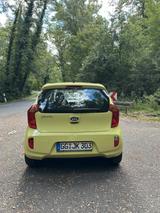 Kia Picanto 1.2 FIFA World Cup Edition - Kia Picanto: Cup