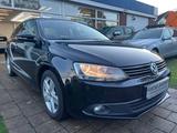 Volkswagen Jetta VI Comfortl 1,2 TSI  NAVI TEMP PDC SCHECKH - gebrauchte VW Jetta aus dem Jahr 2011