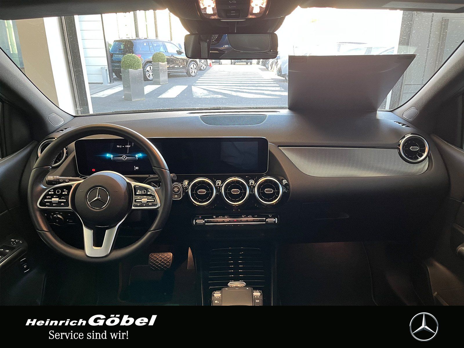 Fahrzeugabbildung Mercedes-Benz B 250 PROGRESSIVE+PANO+360°-KAM+NAVI+DISTRONIC+