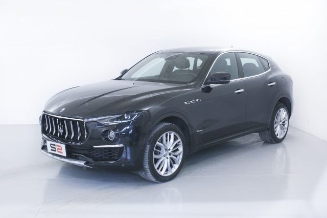 Maserati MASERATI Levante V6 Diesel AWD Granlusso/SEDILI 