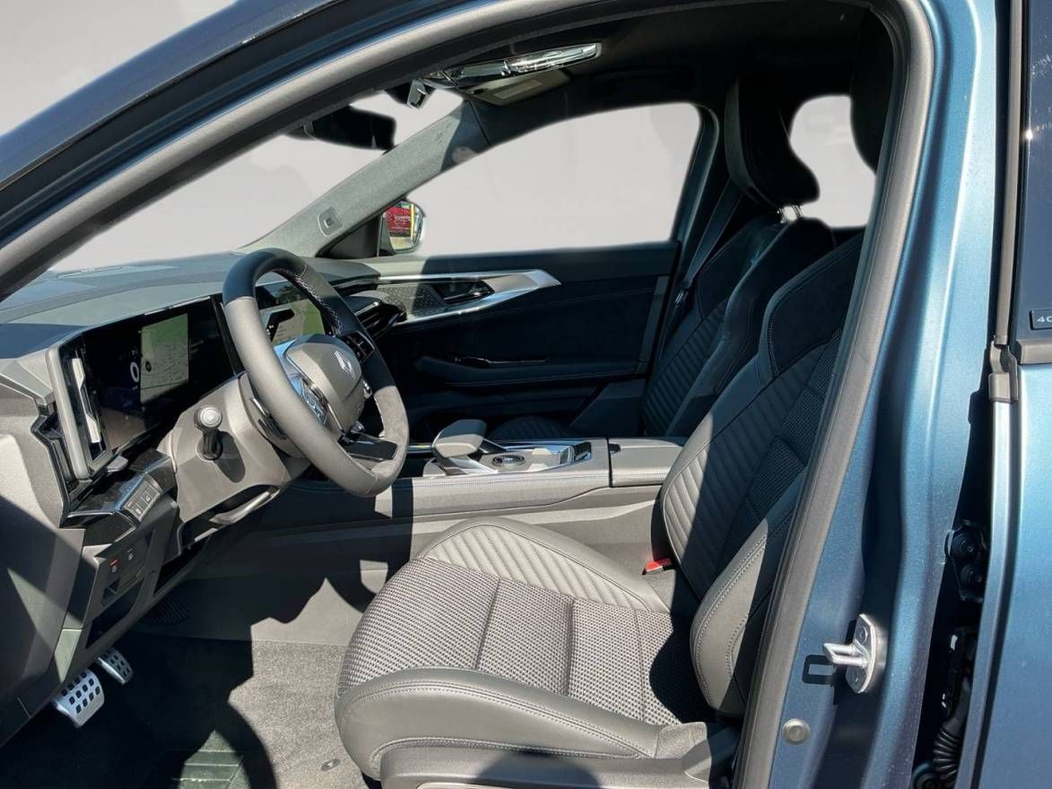 Fahrzeugabbildung Renault Austral Esprit Alpine Full Hybrid E-Tech 200