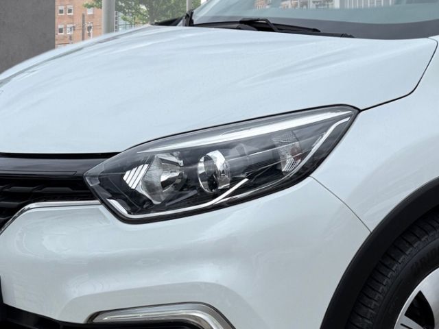 Fahrzeugabbildung Renault Captur Zen 0.9 TCe 90 +KLIMA+NAVI+RADIO+BT+SHZ+T