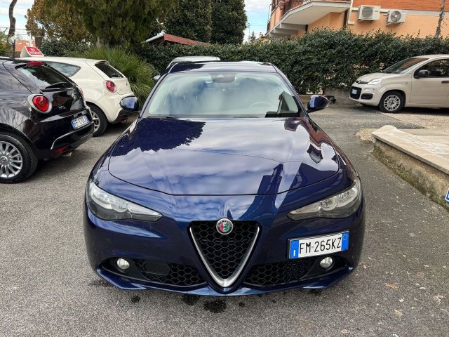 Alfa Romeo Giulia 2.2 Turbodiesel 150 CV Automat