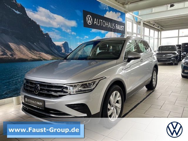 Volkswagen Tiguan Elegance DSG 4M Navi LED Matrix AHK ACC